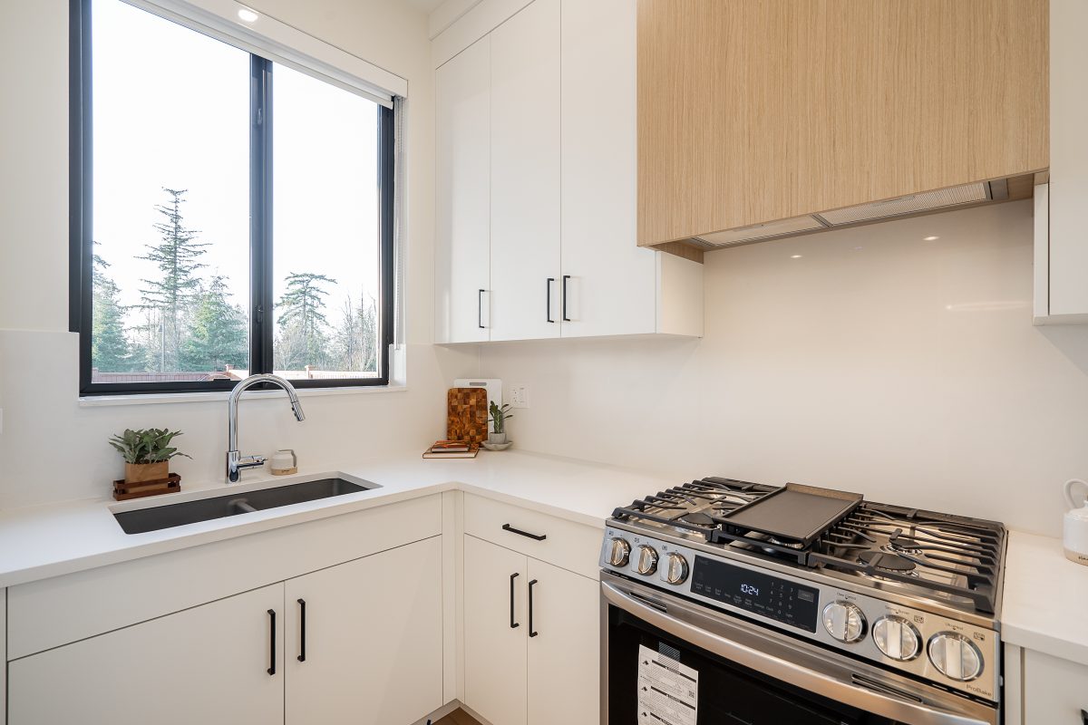 6187 164A Street Surrey-14
