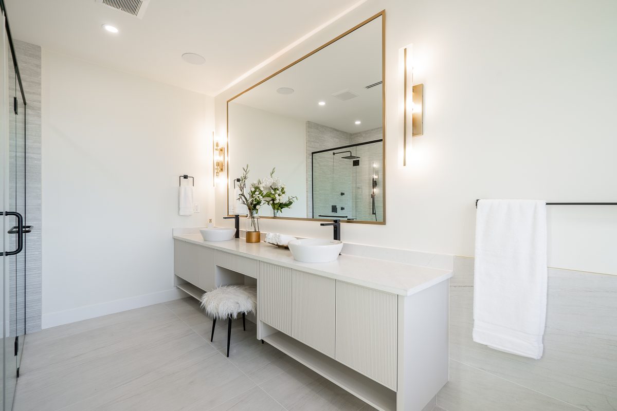 6187 164A Street Surrey-23