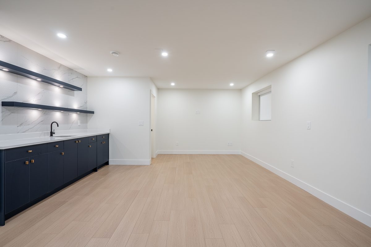 6187 164A Street Surrey-35